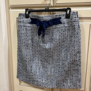 Anne Loft Herringbone blue & white fabric with satin blue bow shirt never worn